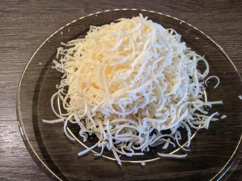 Трем сыр на терке